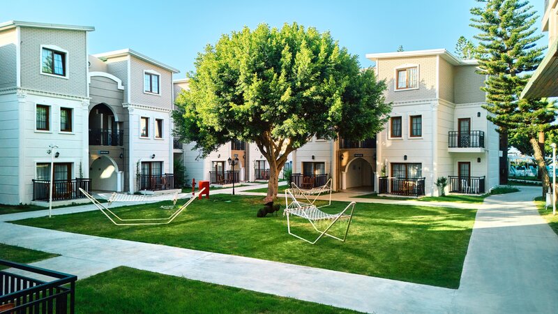SELECTUM COLOURS SIDE