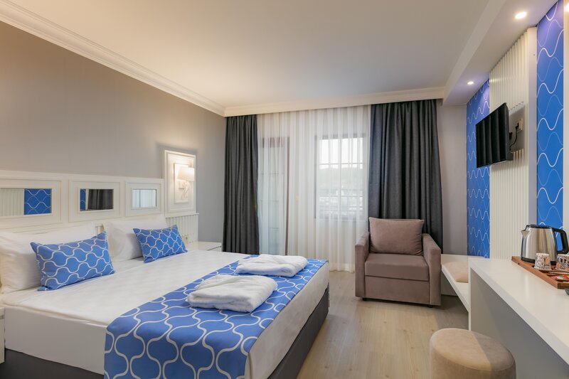 SELECTUM COLOURS SIDE