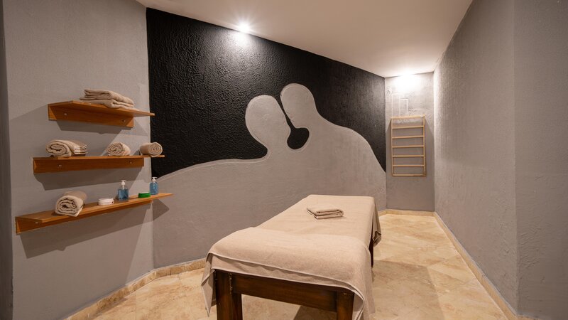 AGAYA DIDIM RESORT HOTEL (ex .PRIVE HOTEL DIDIM)