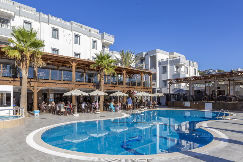 SMART HOLIDAY HOTEL