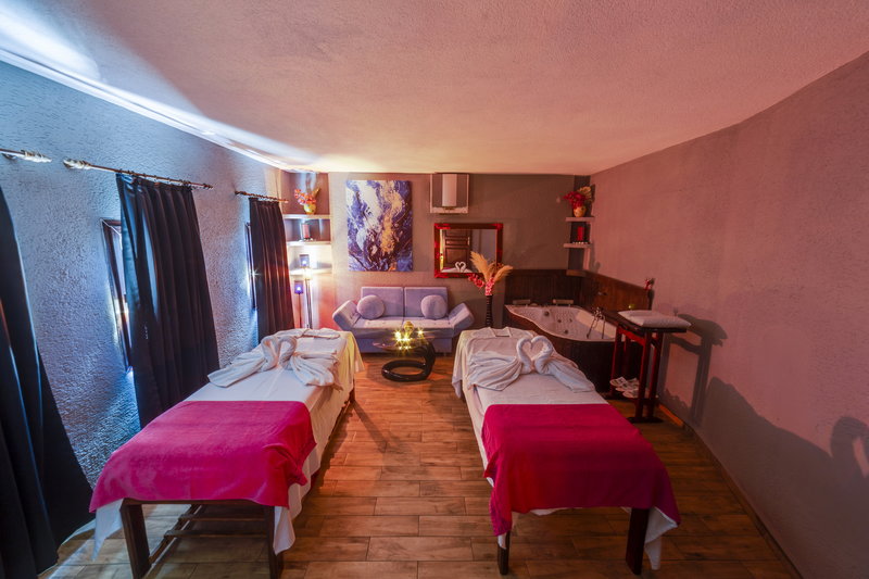 SMART HOLIDAY HOTEL