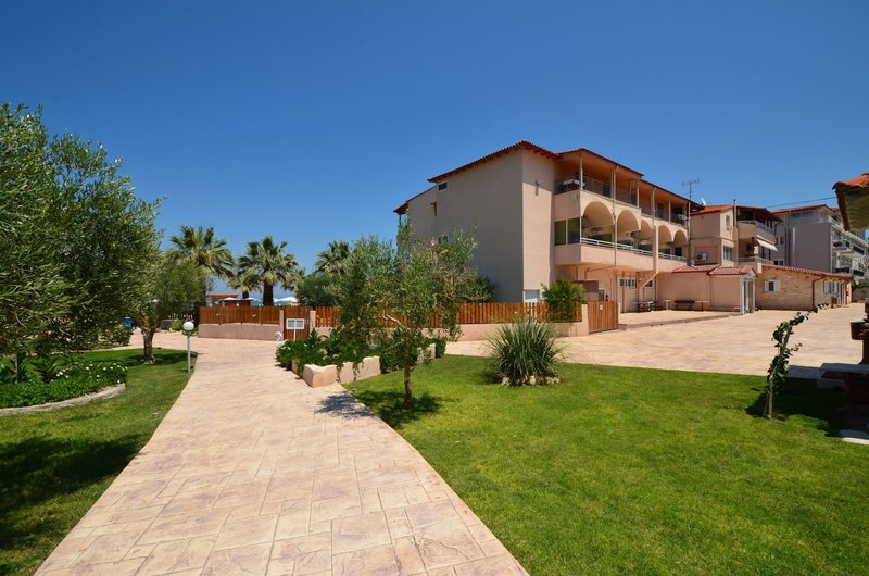SOUSOURAS HOTEL