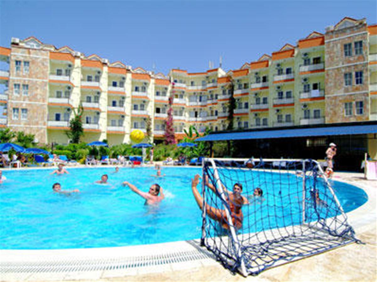 UK HOTEL KIRIS