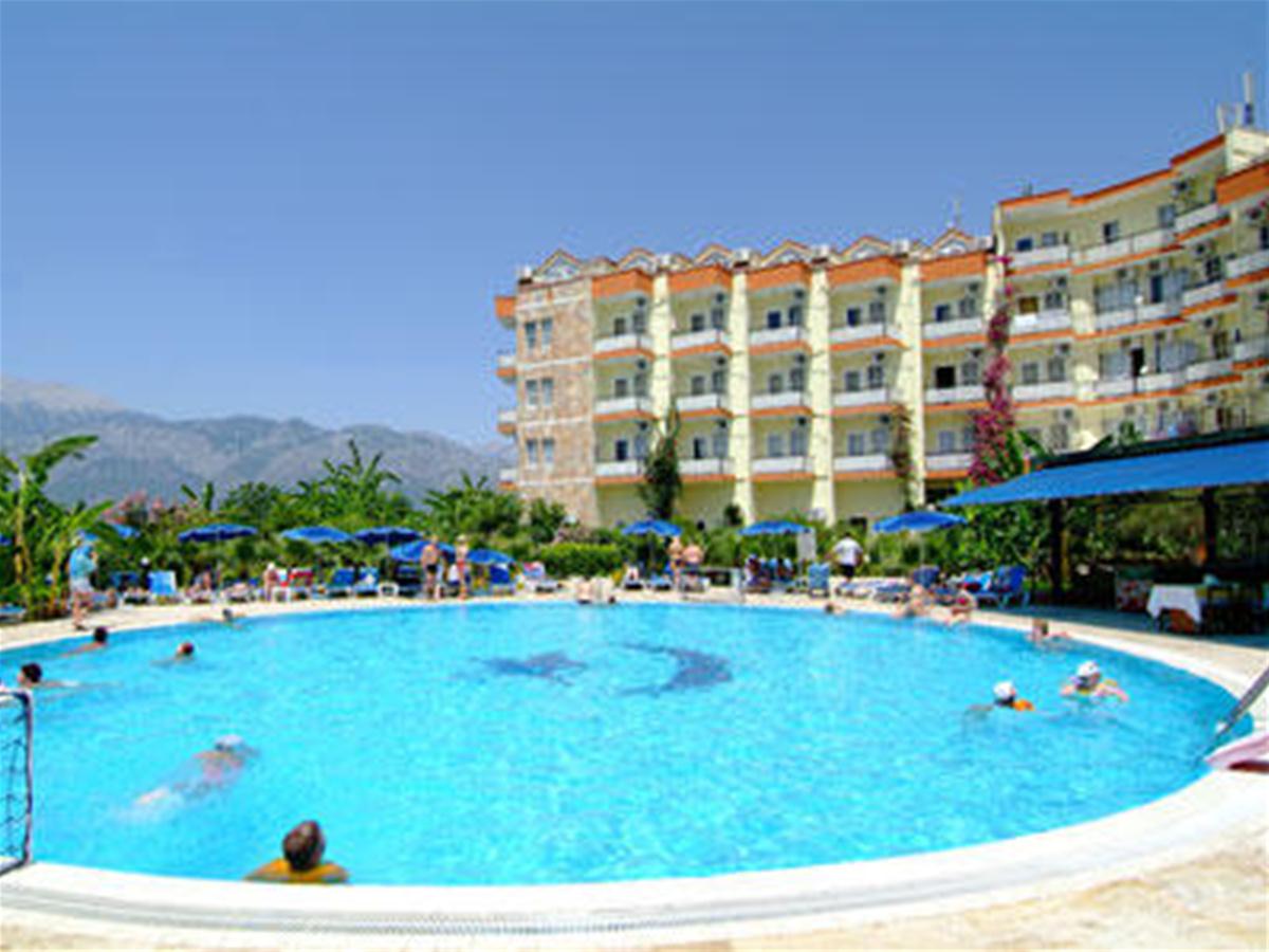 UK HOTEL KIRIS