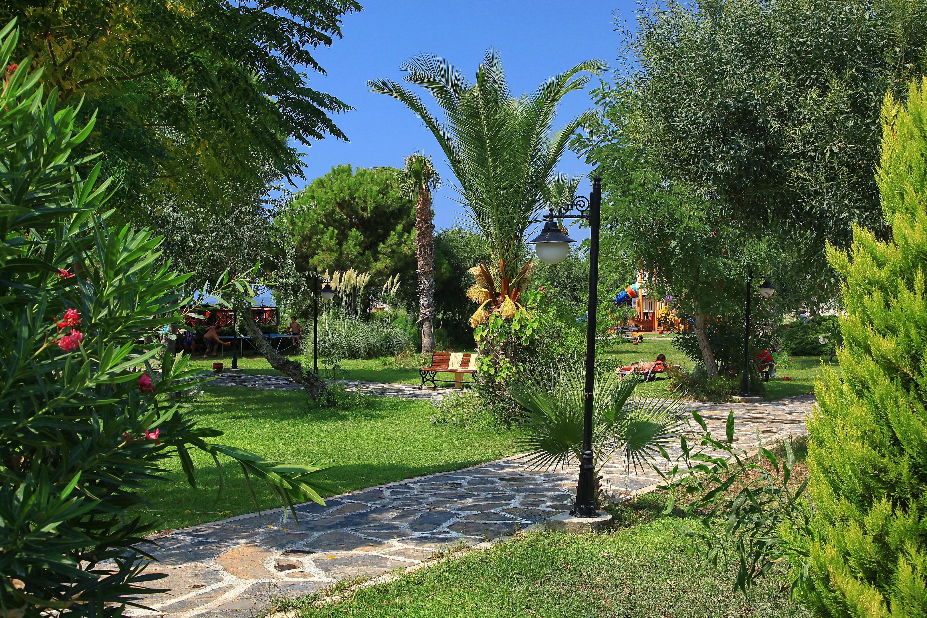 CLUB YALI RESORT
