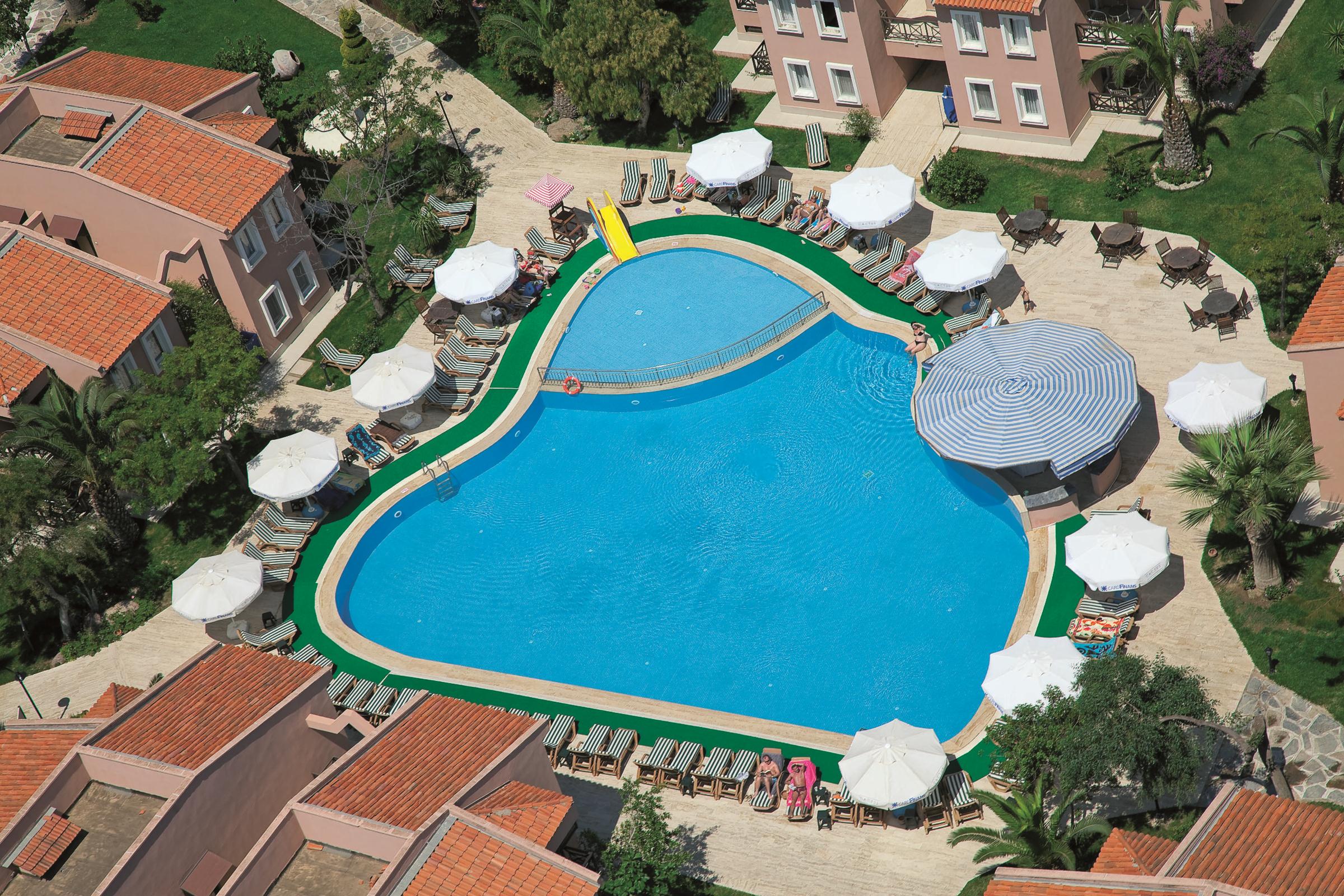 CLUB YALI RESORT