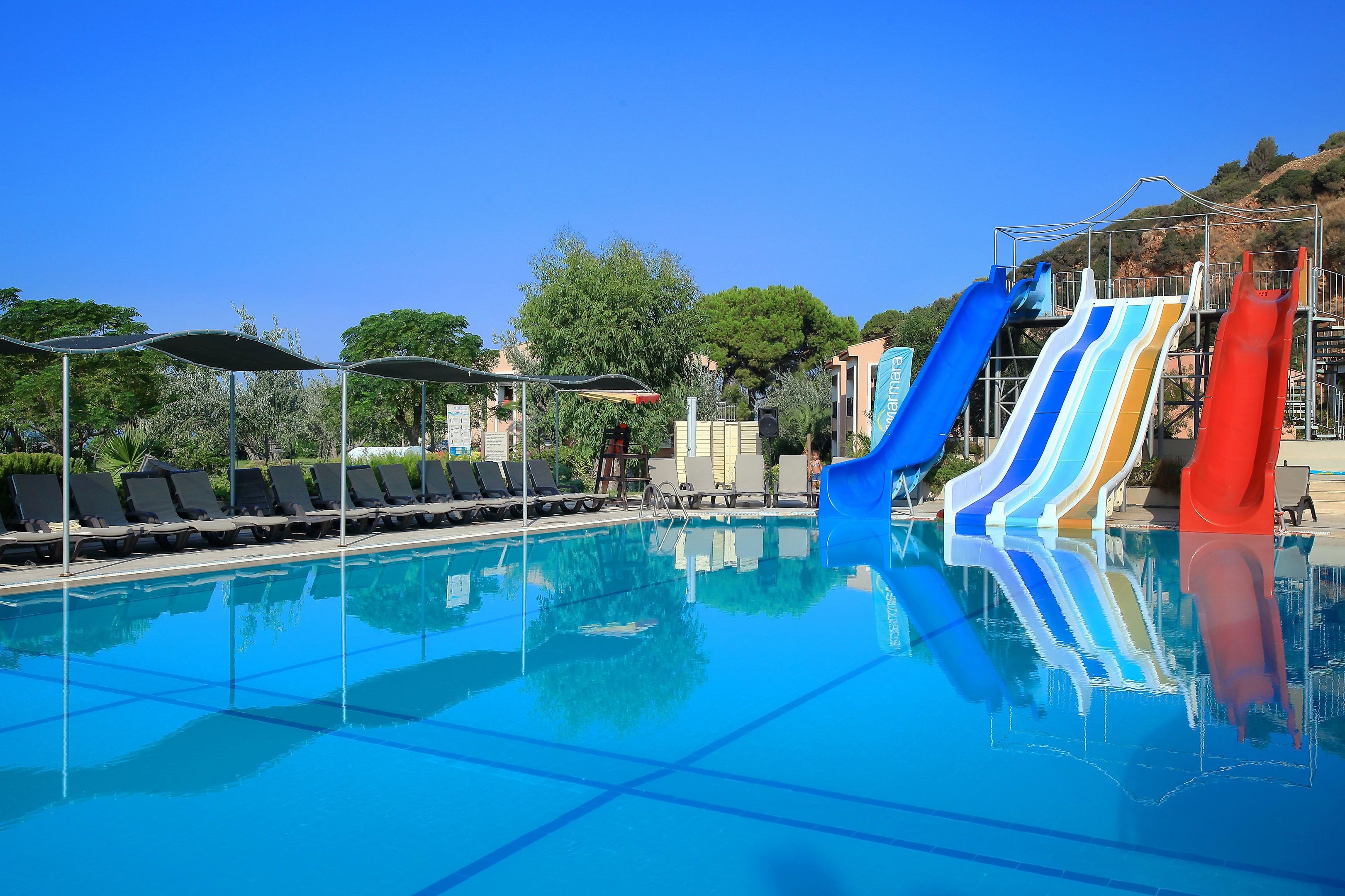 CLUB YALI RESORT