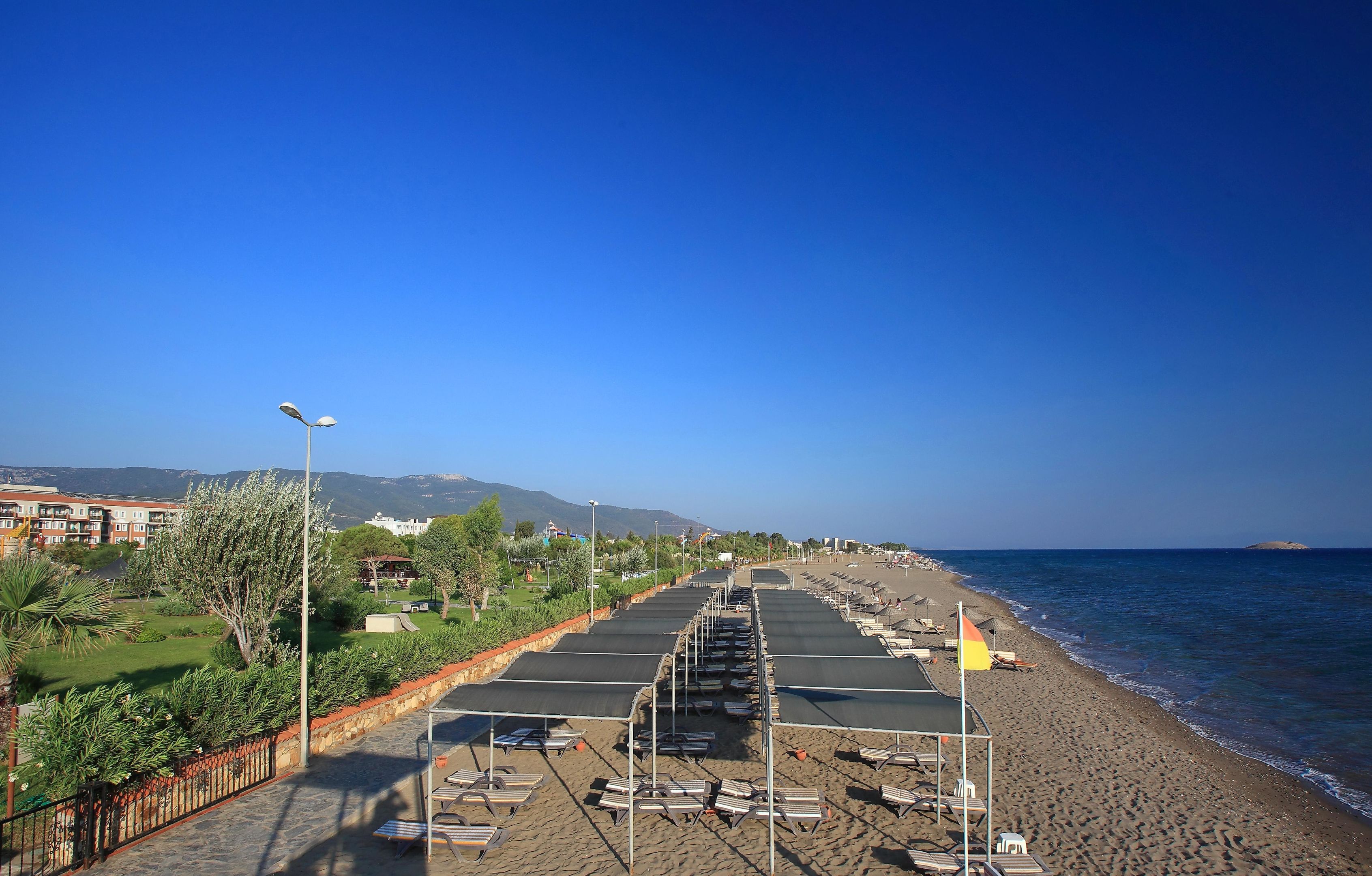 CLUB YALI RESORT