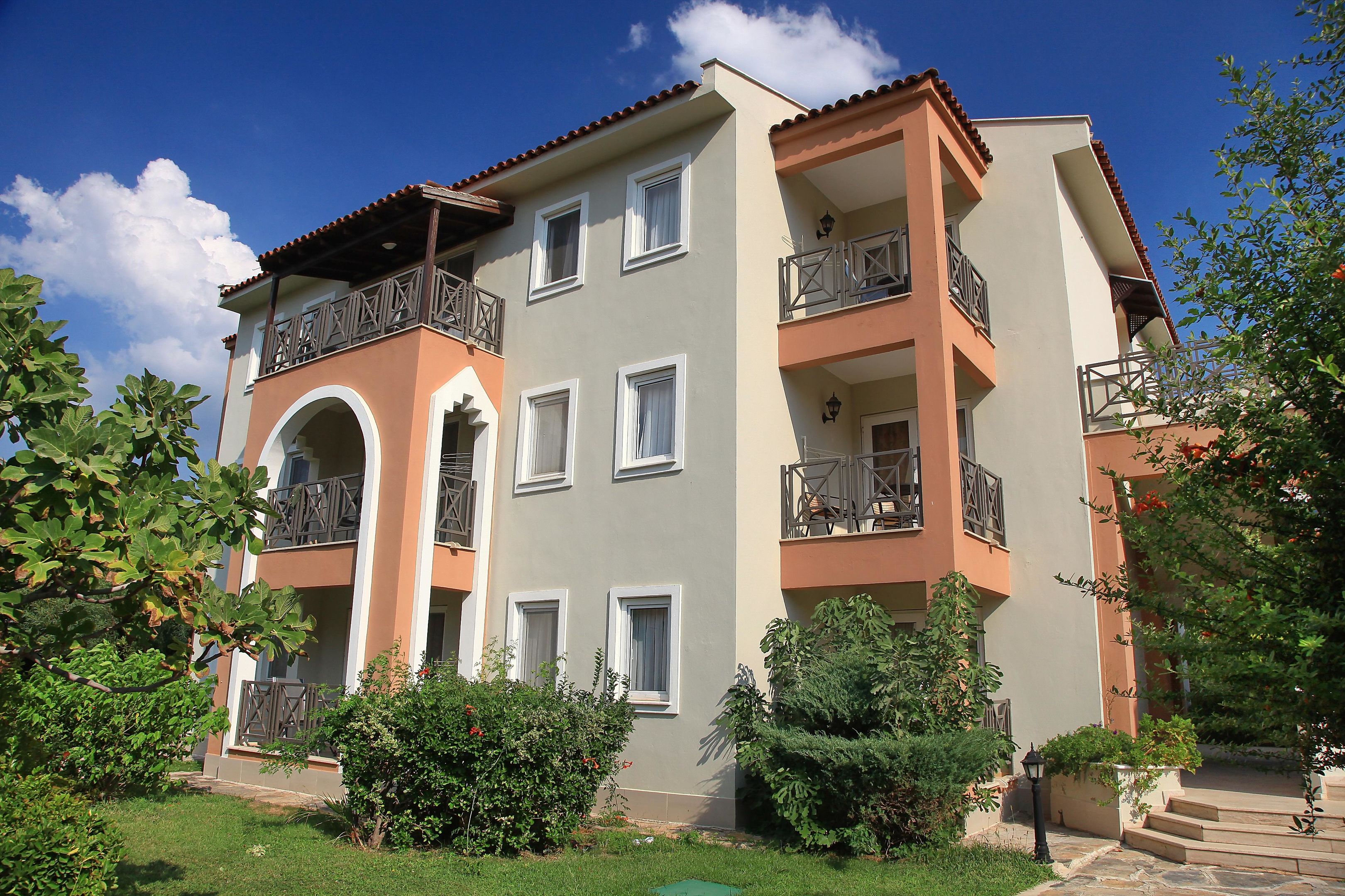 CLUB YALI RESORT