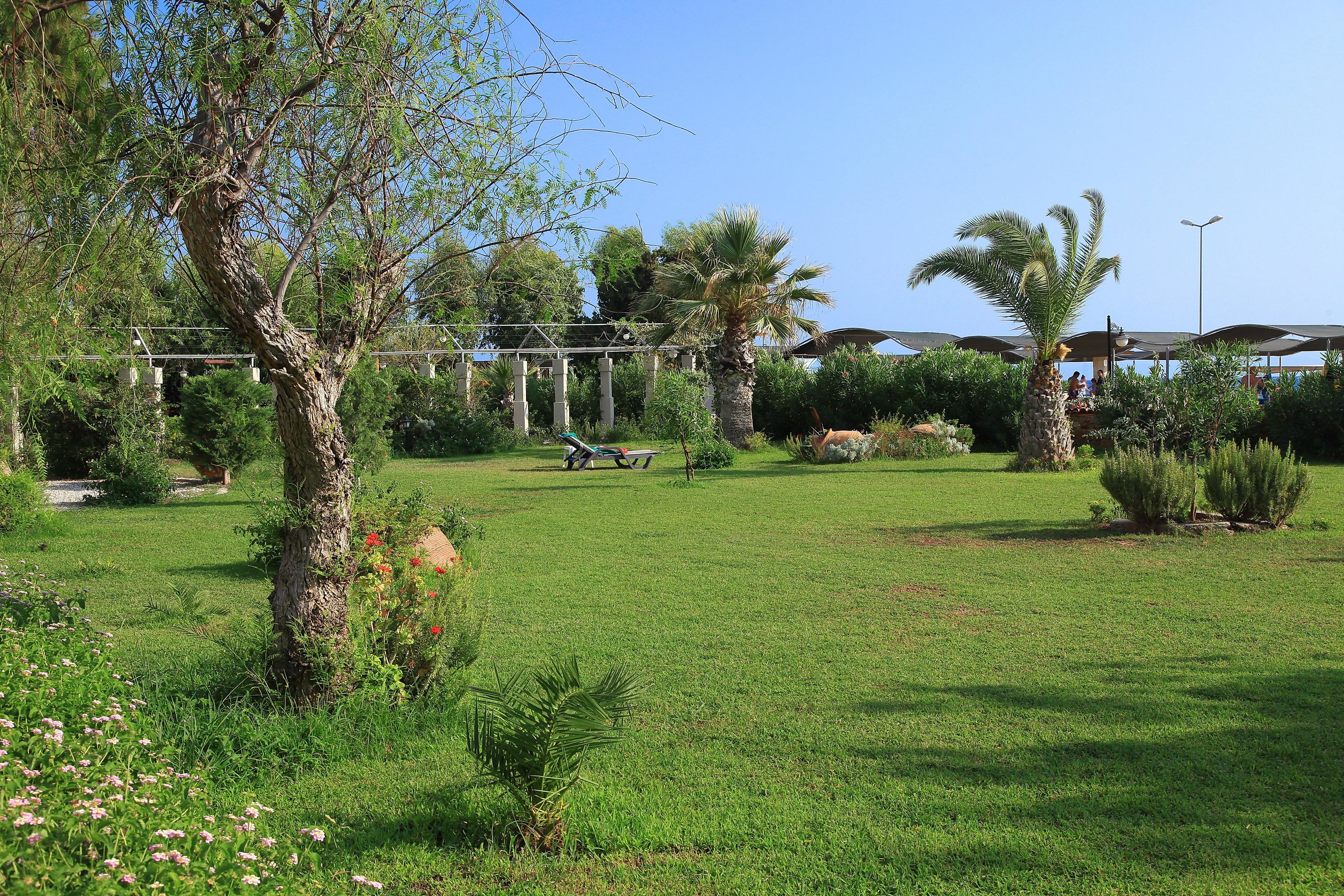 CLUB YALI RESORT