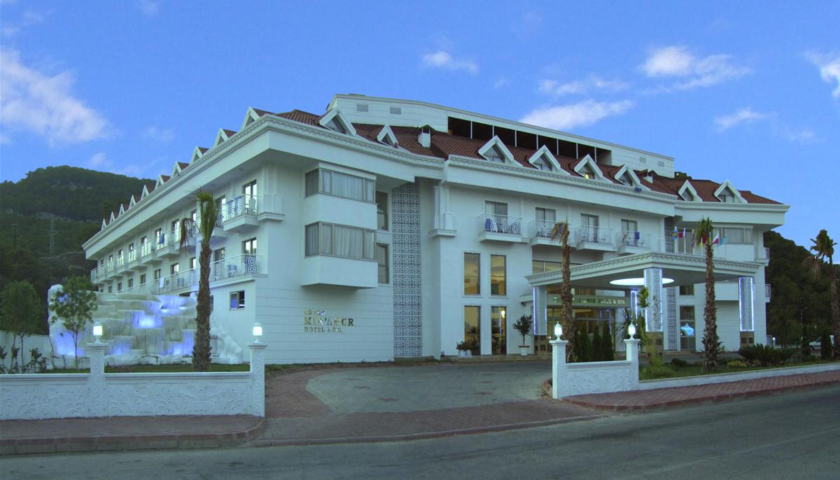 GRAND MIRAMOR HOTEL