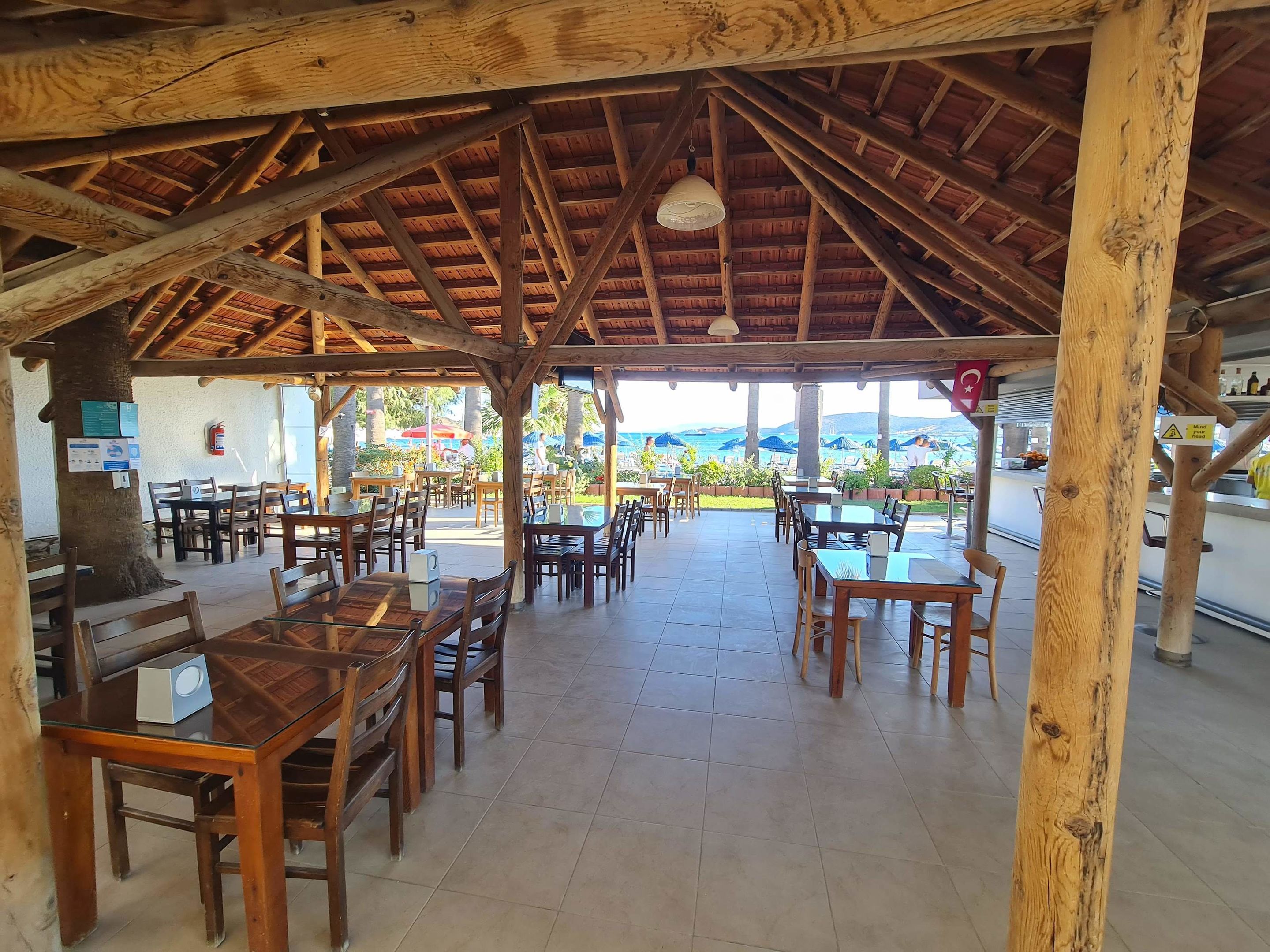 NAGI BEACH HOTEL