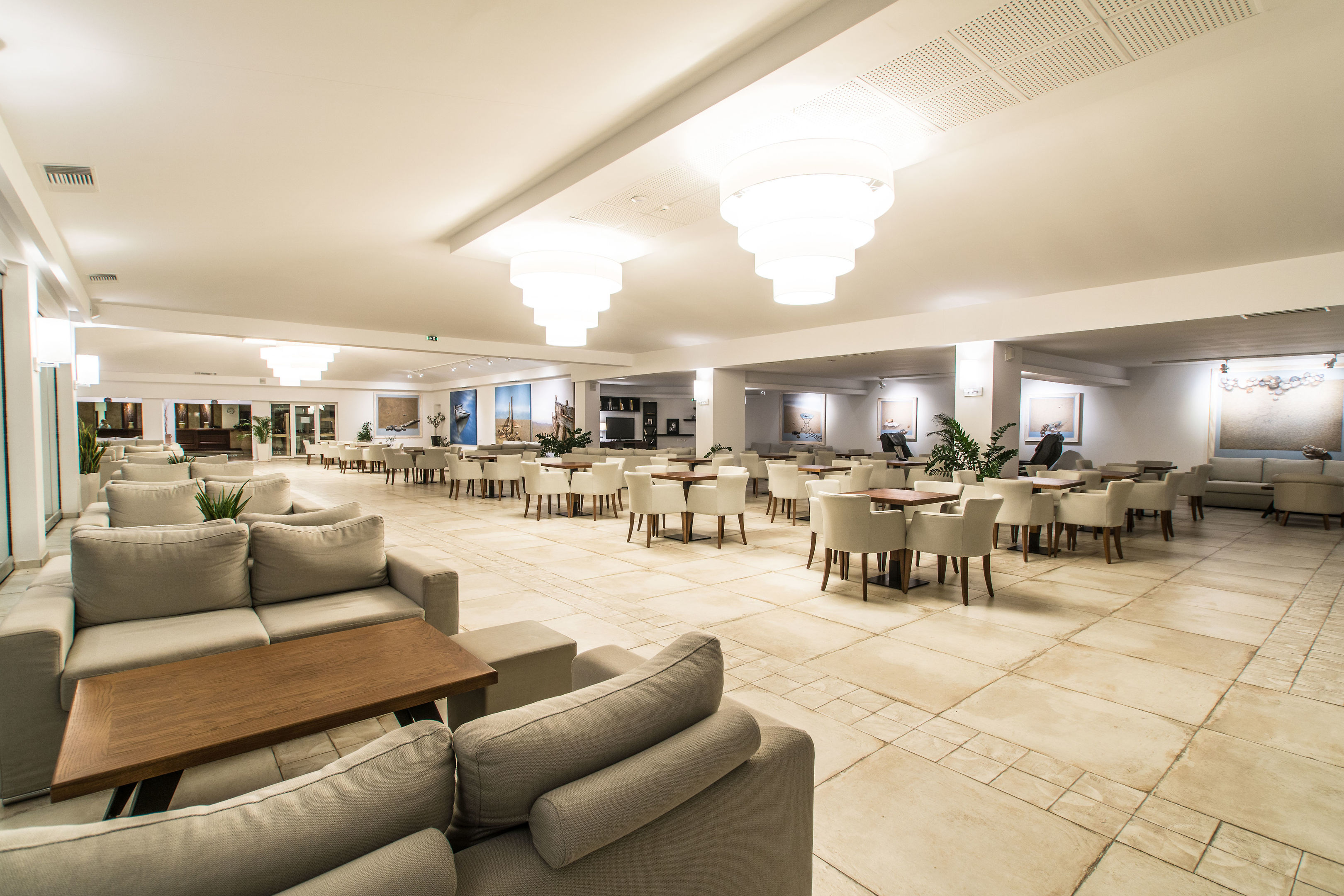 ALEXANDROS PALACE HOTEL AND SUITES