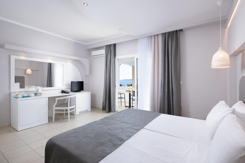 ALEXANDROS PALACE HOTEL AND SUITES