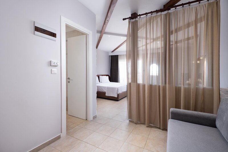 ALEXANDROS PALACE HOTEL AND SUITES