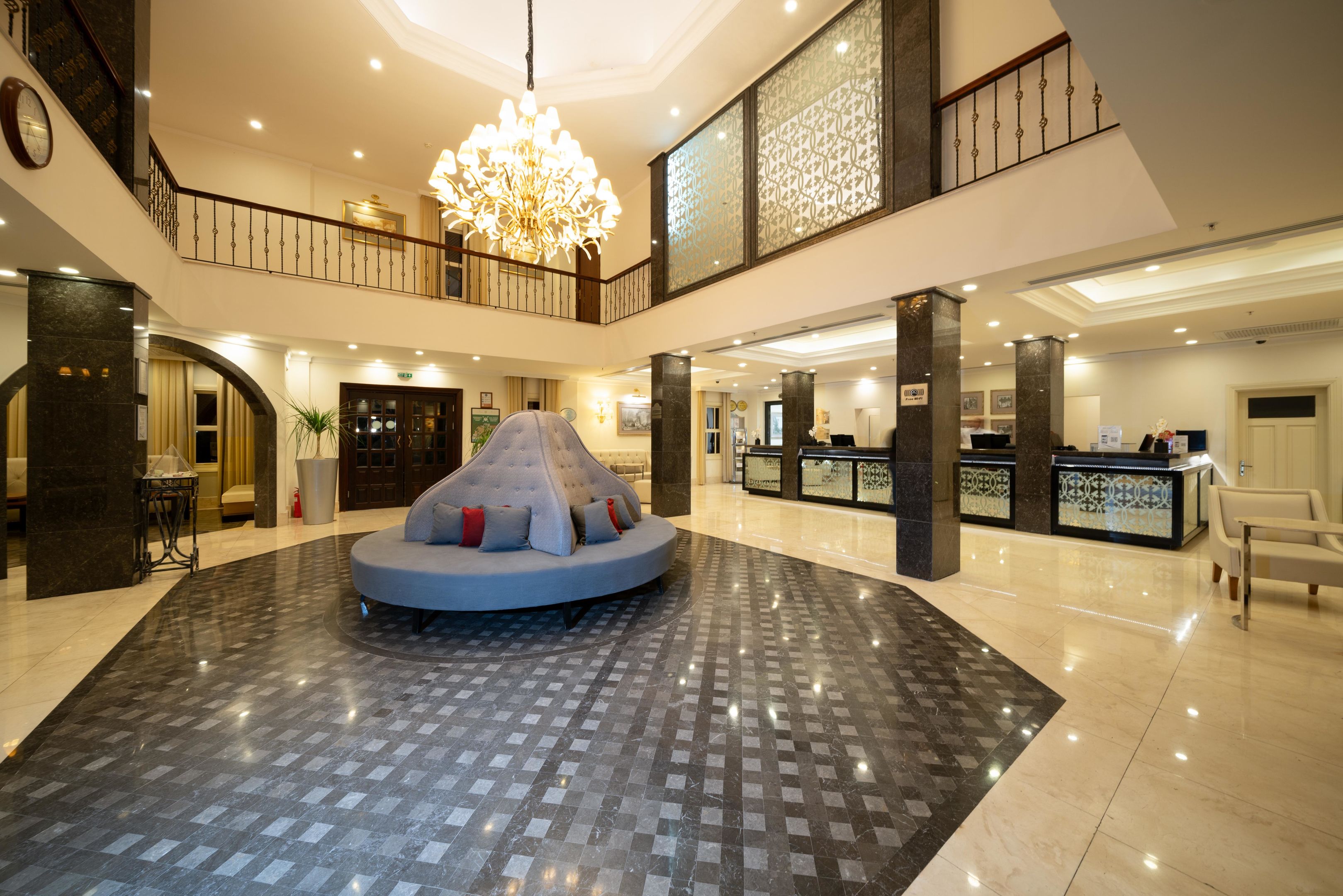 ALI BEY CLUB