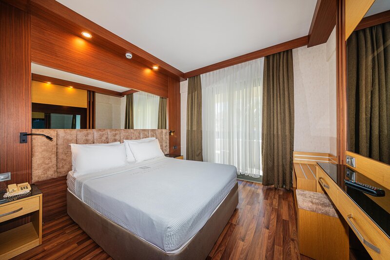 FAME BEACH HOTEL