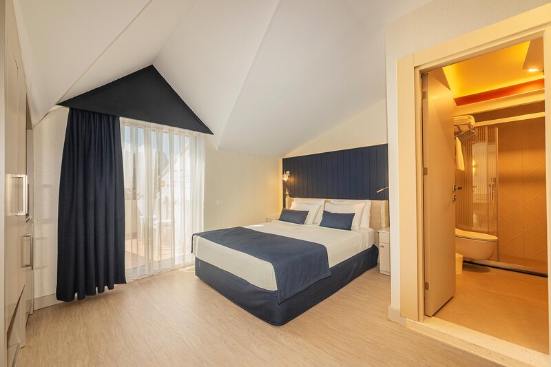 FAME BEACH HOTEL