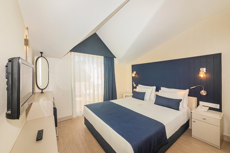 FAME BEACH HOTEL