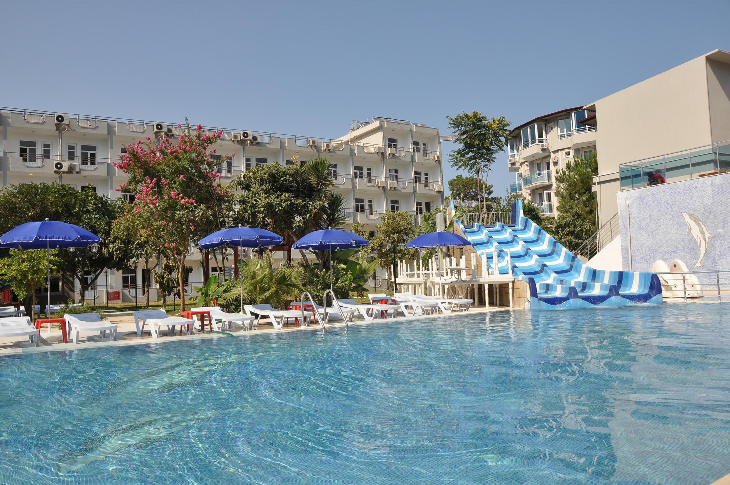 RIOS LATTE BEACH HOTEL