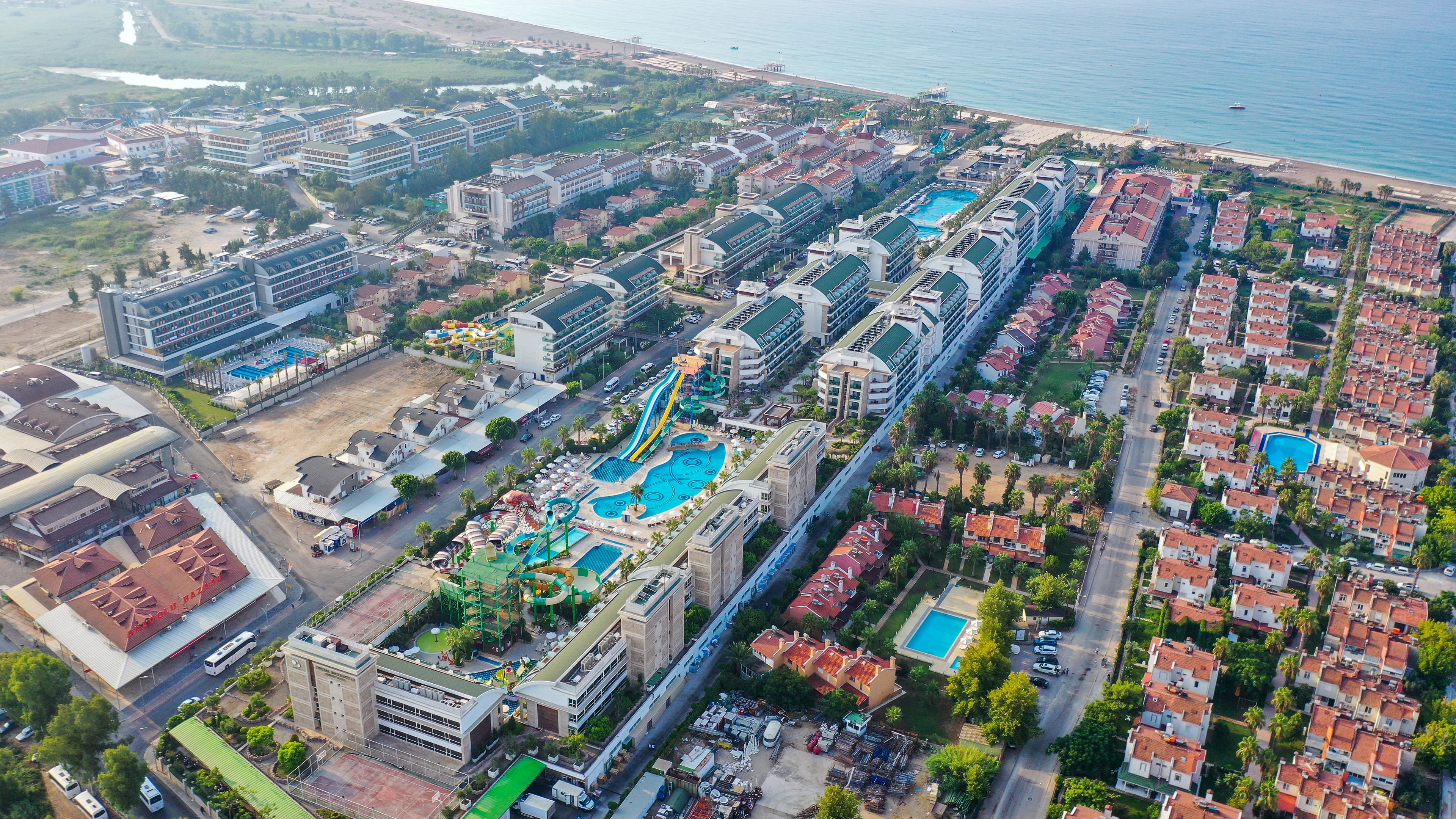 CRYSTAL WATERWORLD AQUA COLLECTION