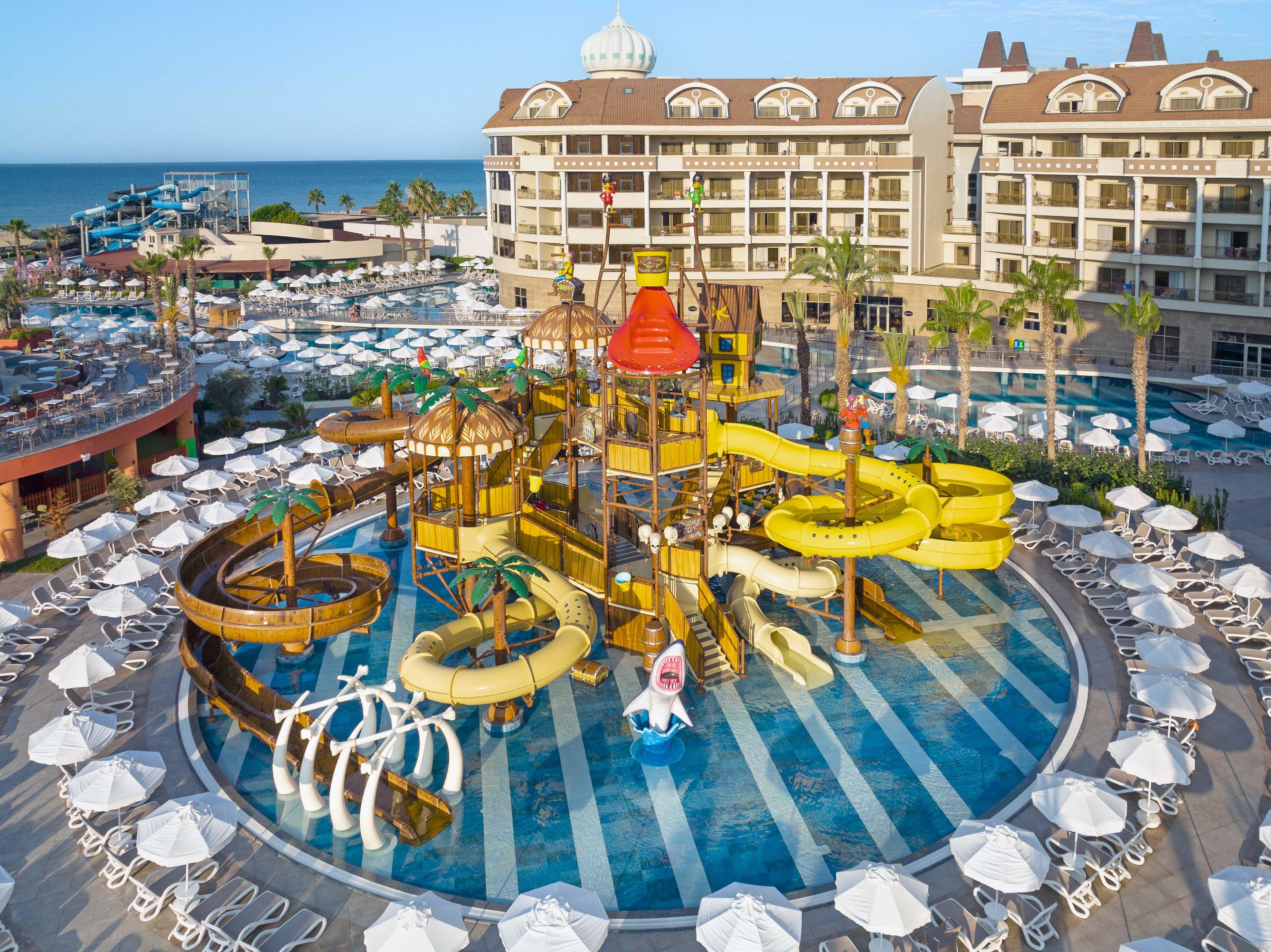 KIRMAN BELAZUR RESORT-SPA