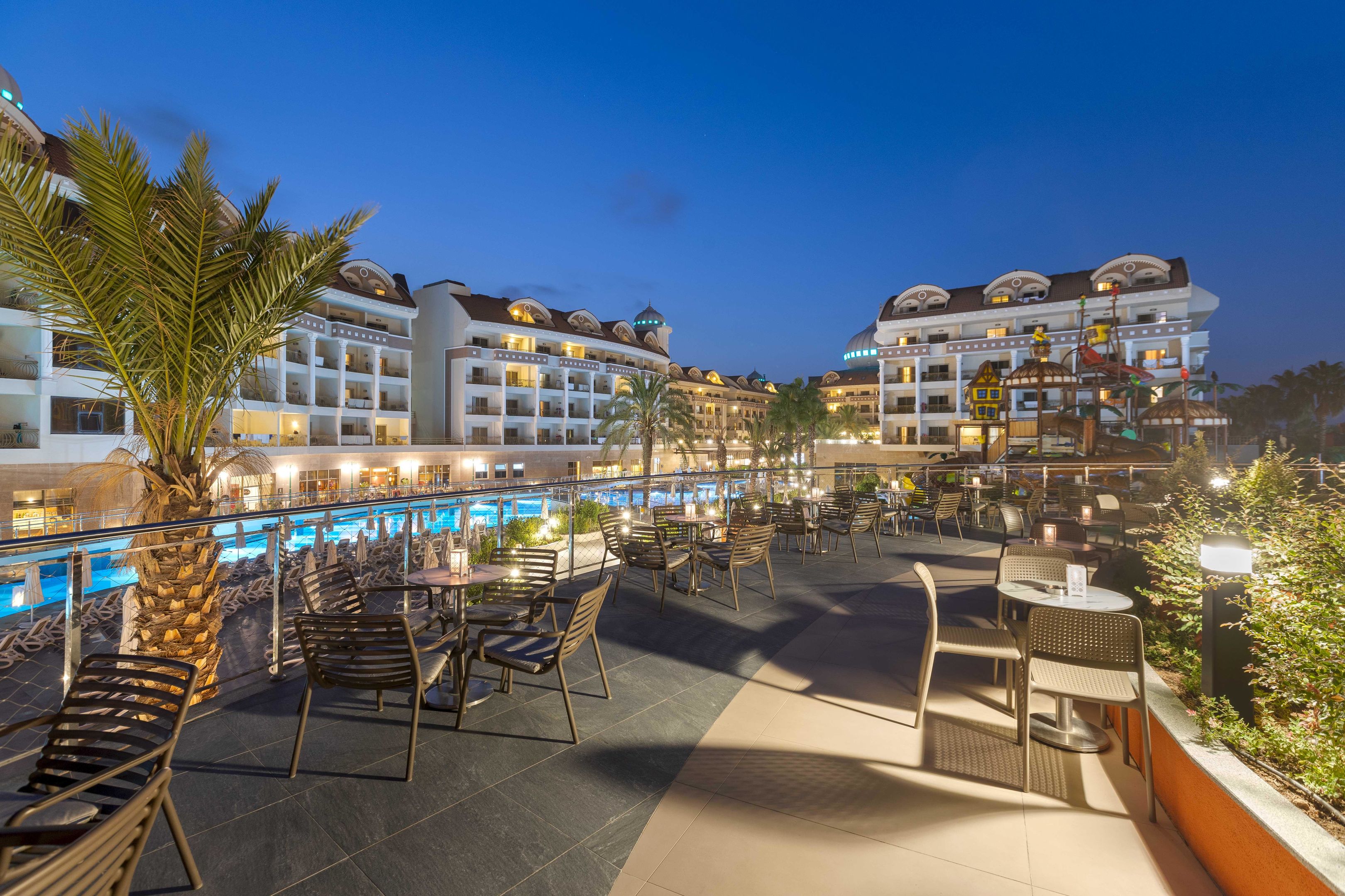 KIRMAN BELAZUR RESORT-SPA