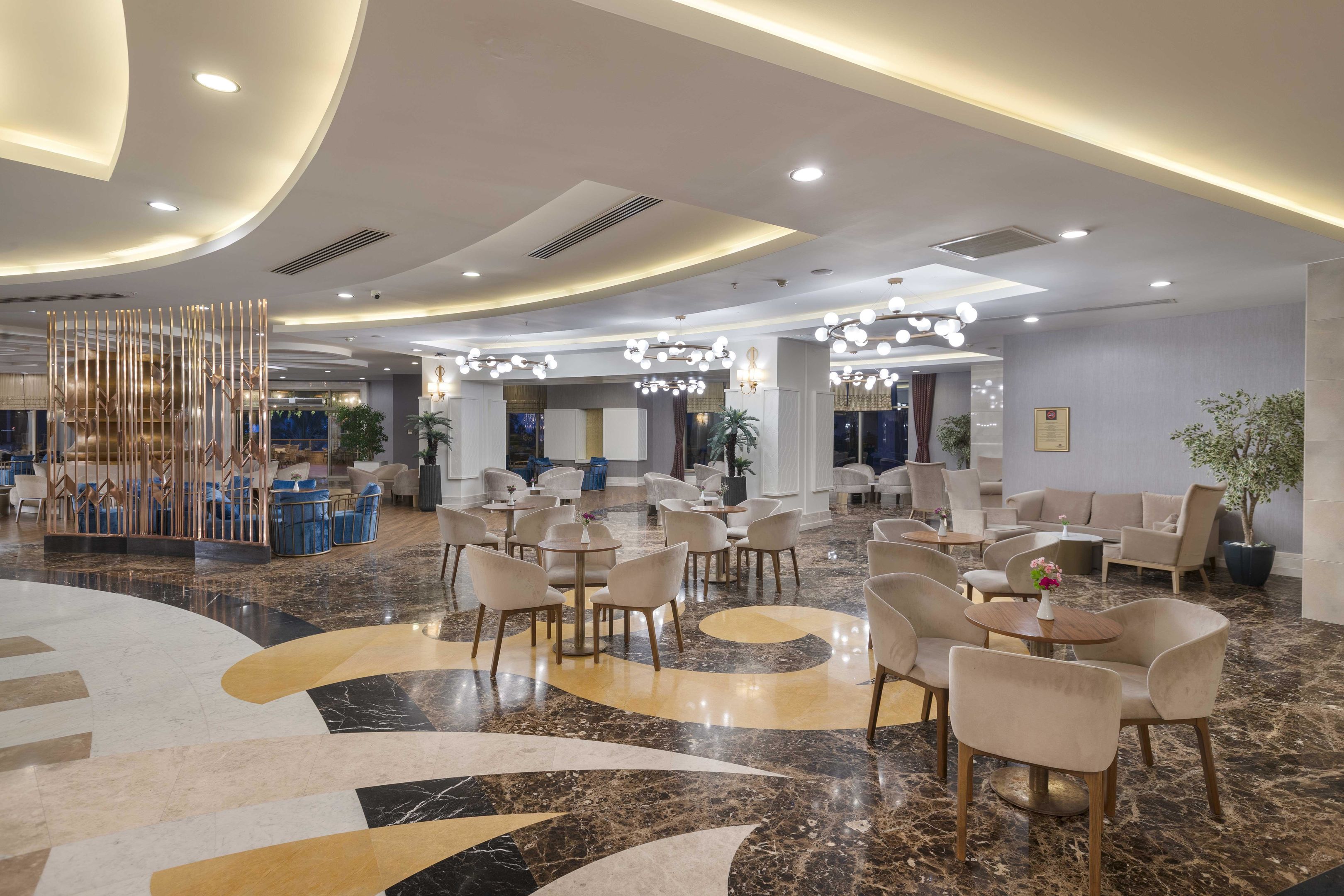 KIRMAN BELAZUR RESORT-SPA