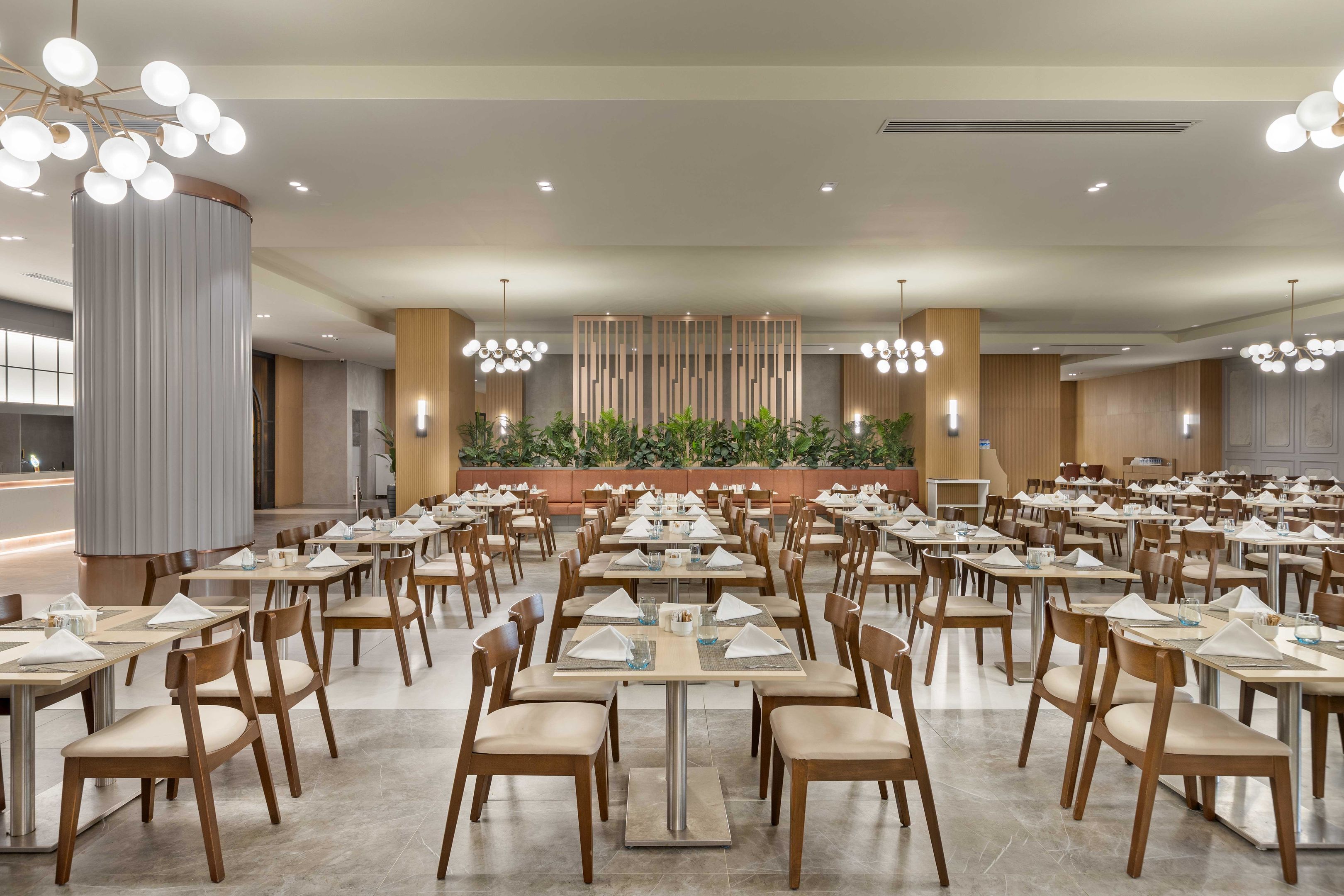 KIRMAN BELAZUR RESORT-SPA
