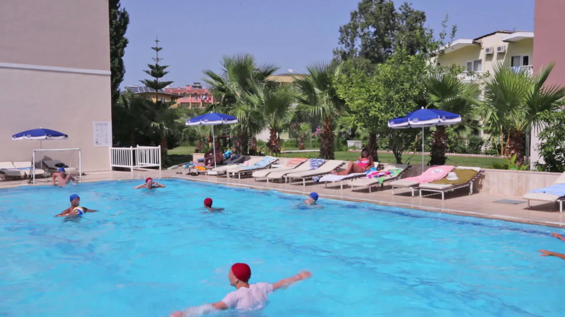 CASTLE PARK HOTEL