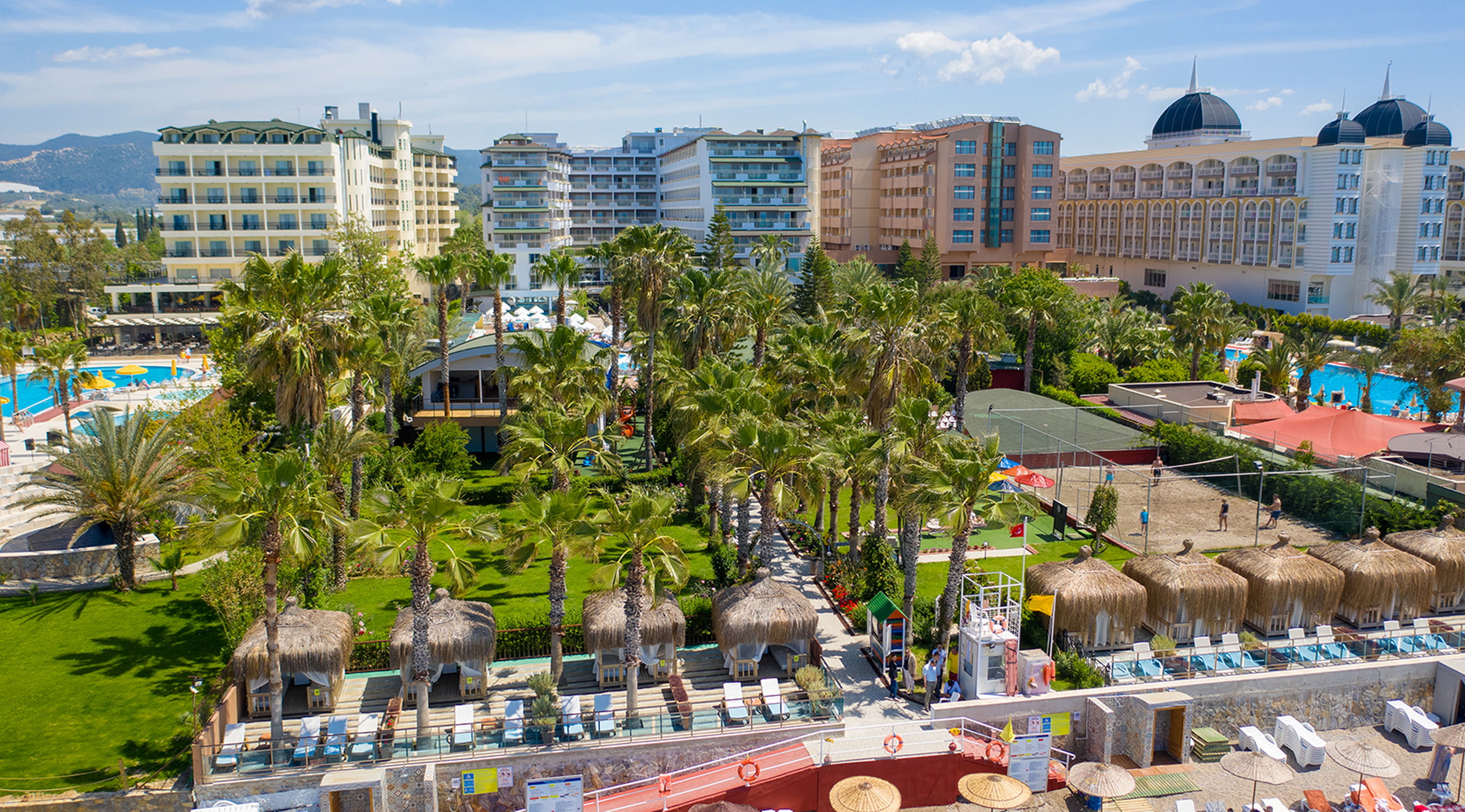HOLIDAY PARK RESORT