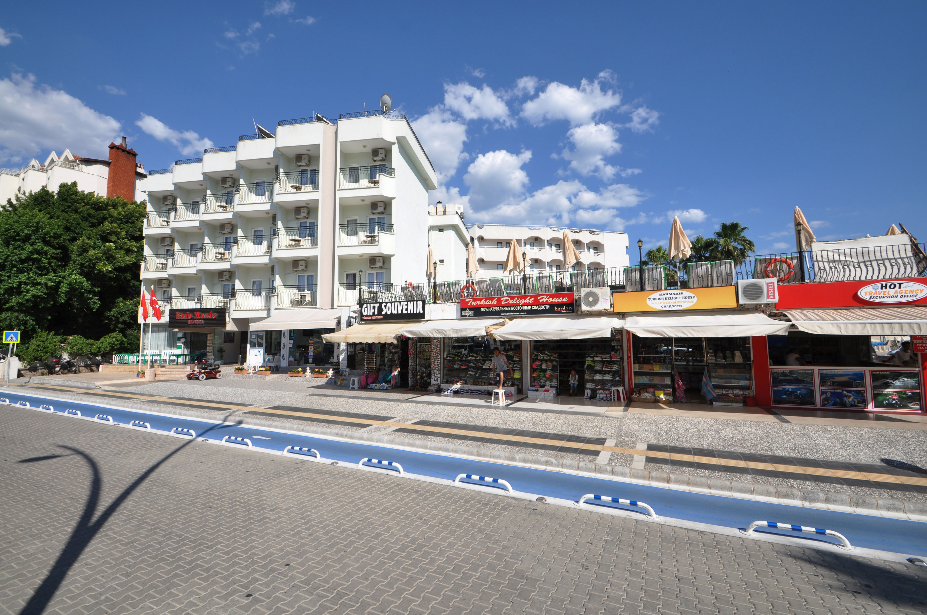 REIS MARIS HOTEL