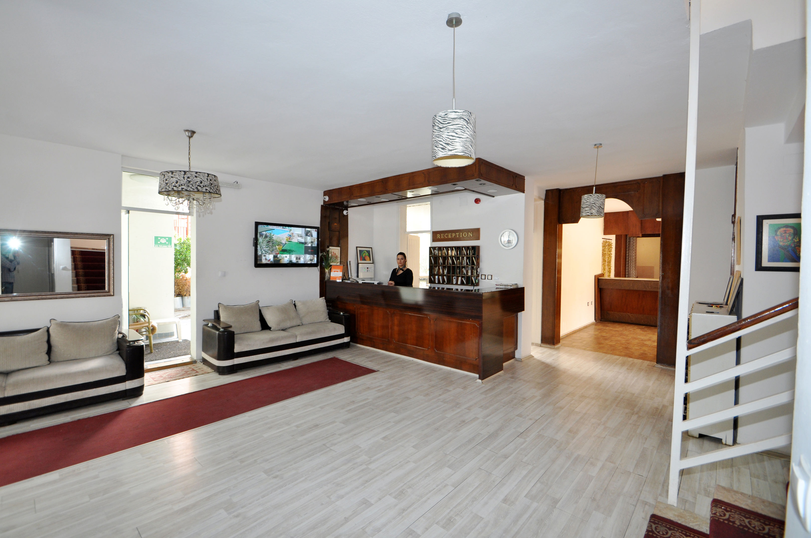 REIS MARIS HOTEL