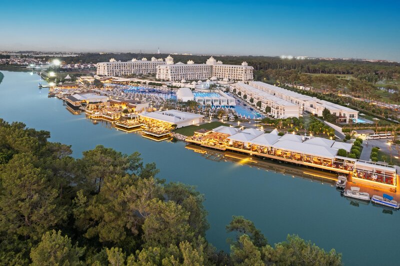 TITANIC DELUXE GOLF BELEK