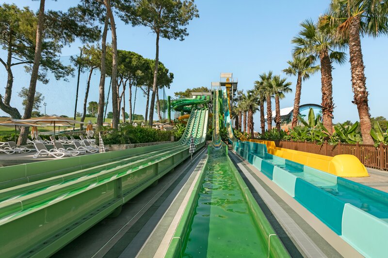 TITANIC DELUXE GOLF BELEK