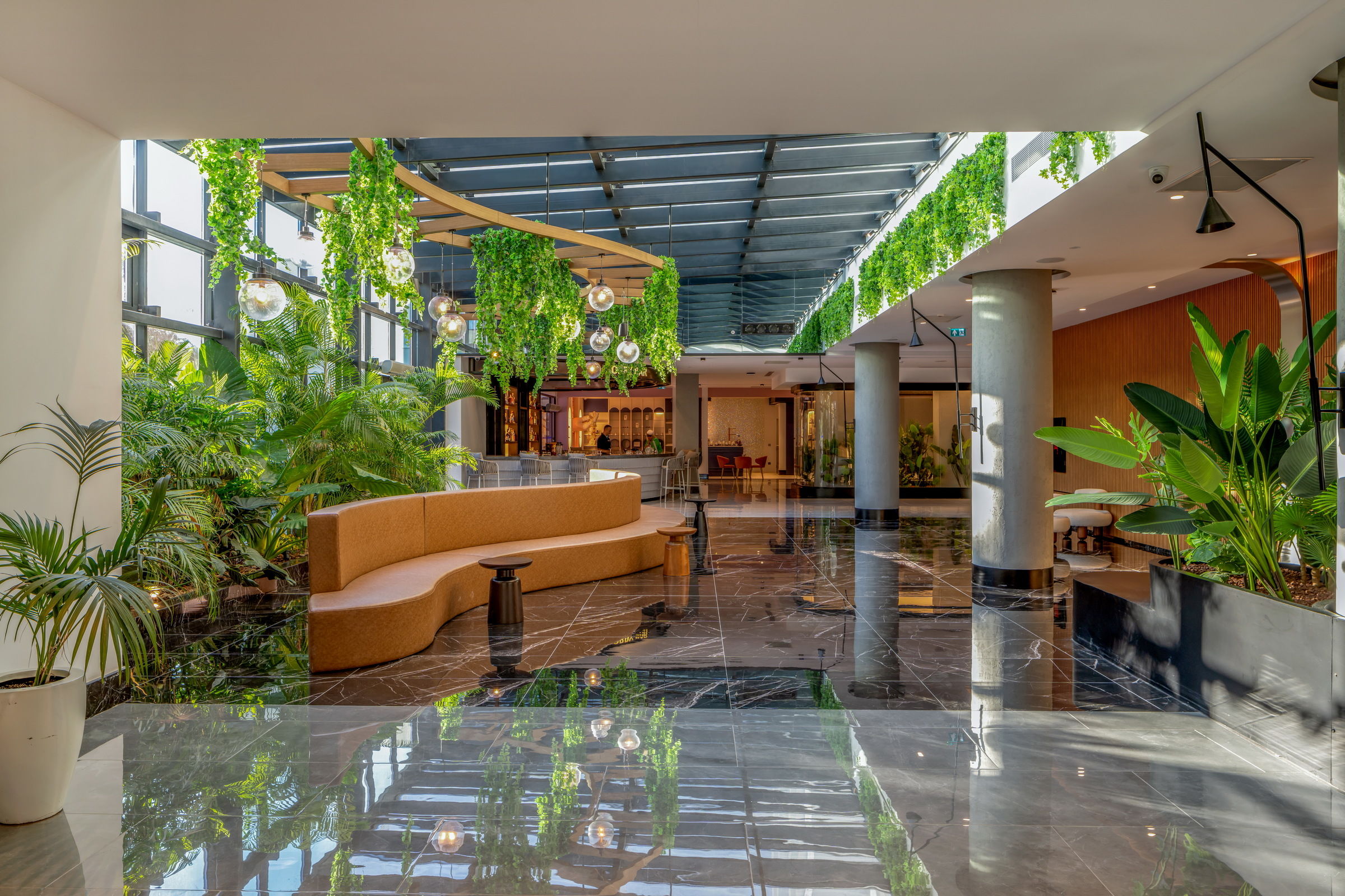 BERRY BLUE HOTEL