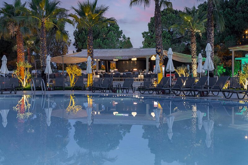 BERRY BLUE HOTEL