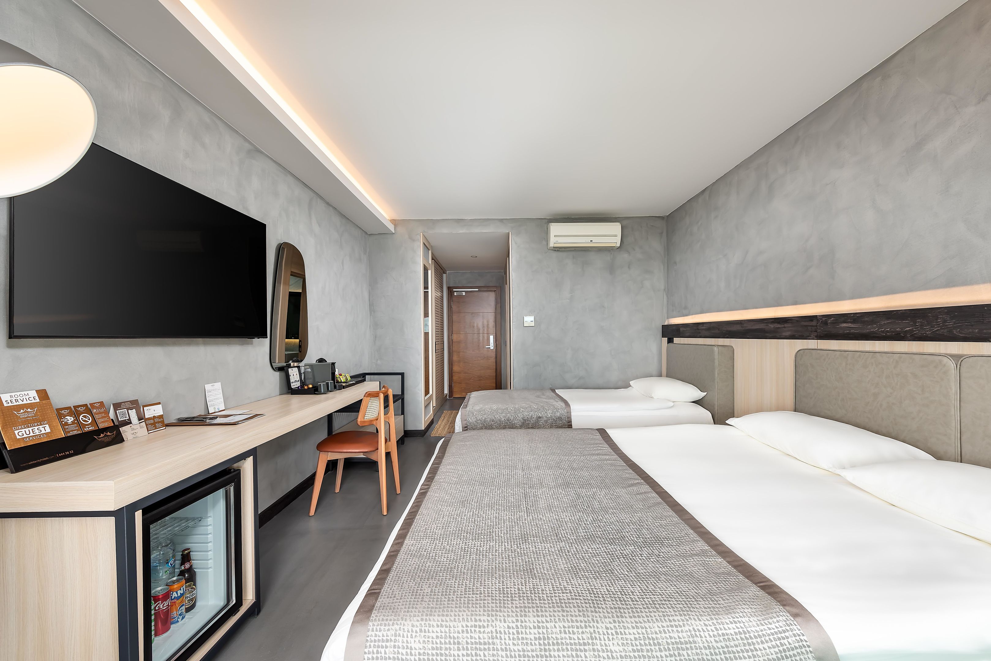 WHITE CITY RESORT