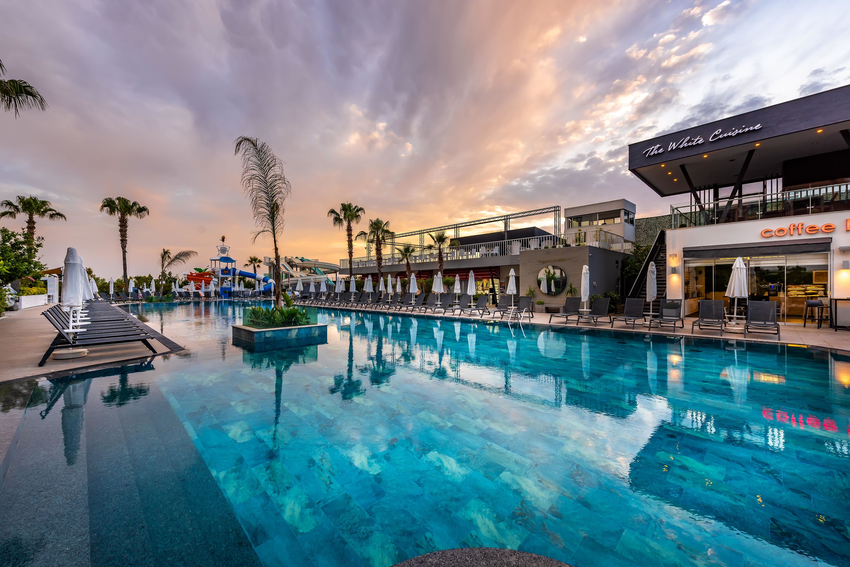 WHITE CITY RESORT
