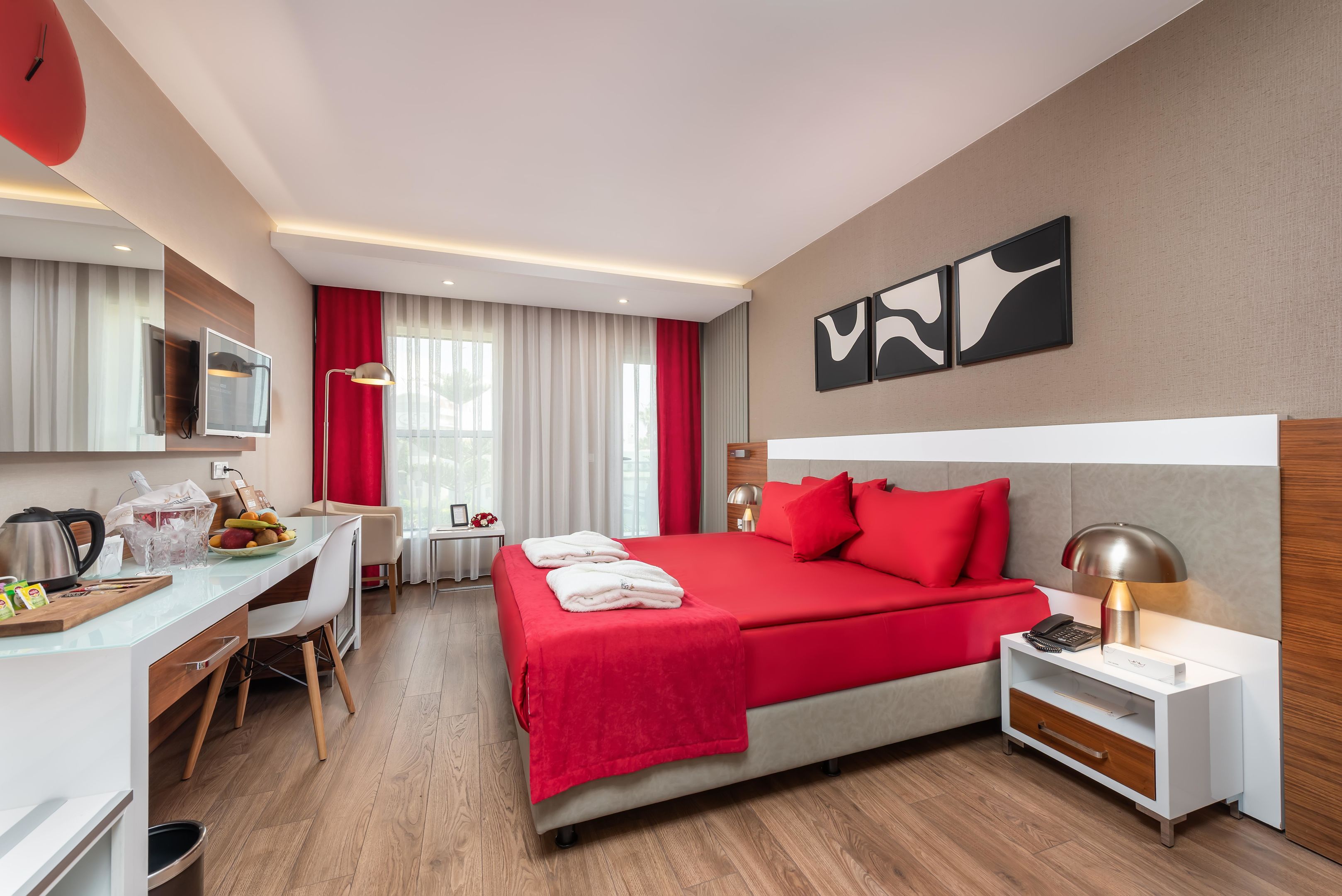 WHITE CITY RESORT