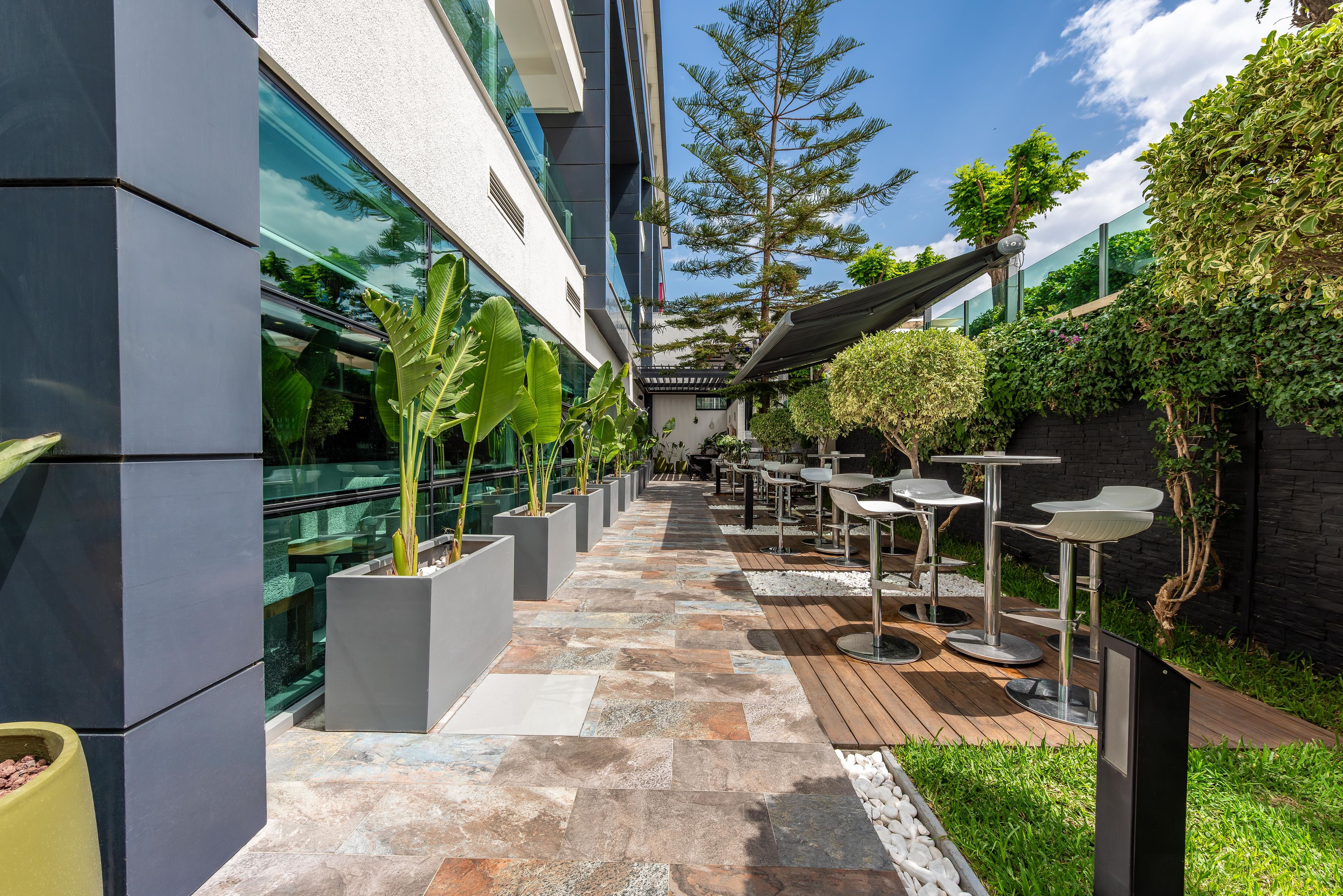 WHITE CITY RESORT