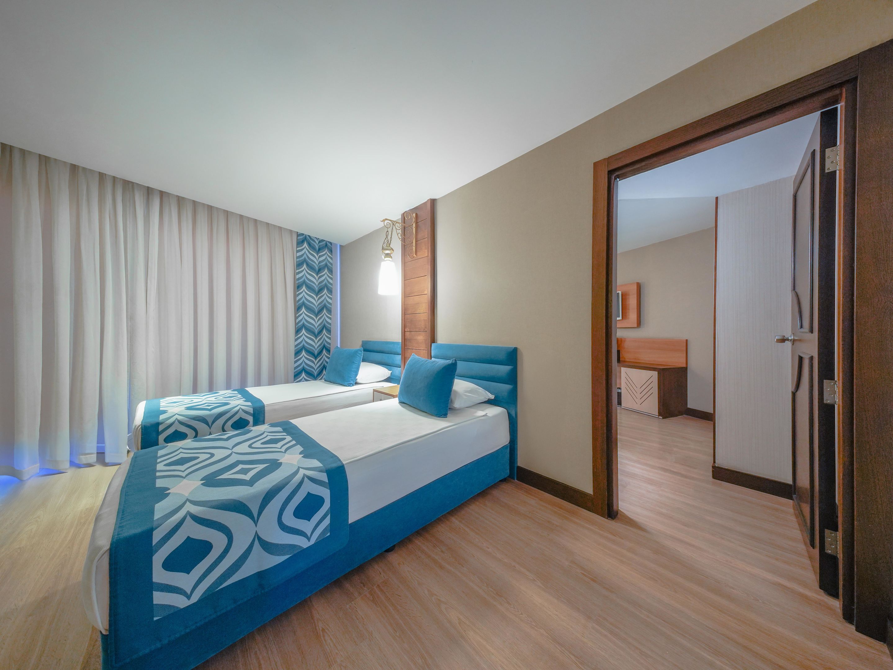 DREAM WORLD RESORT - SPA