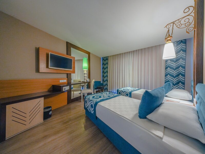 DREAM WORLD RESORT - SPA