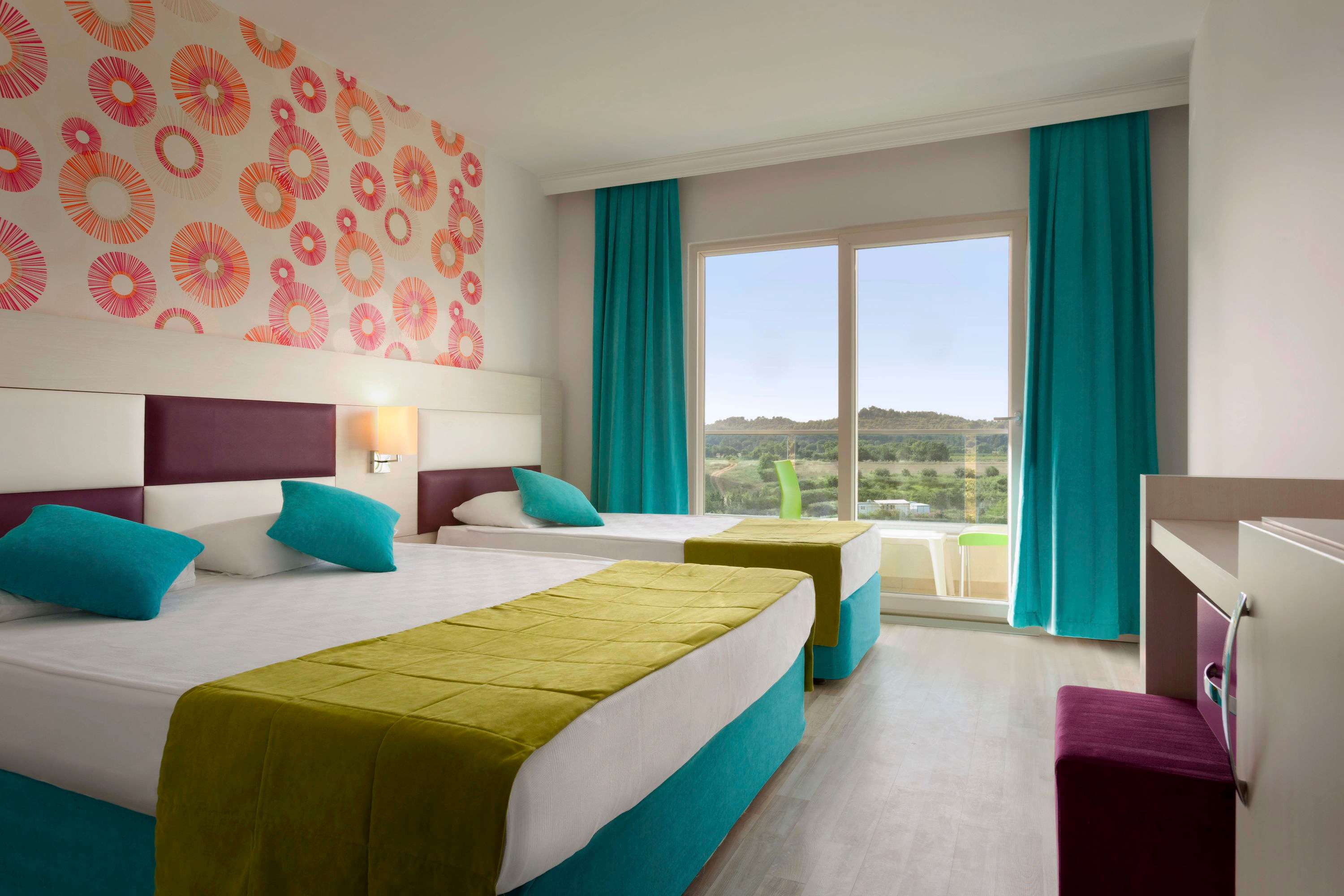 RAMADA RESORT BY WYNDHAM SIDE