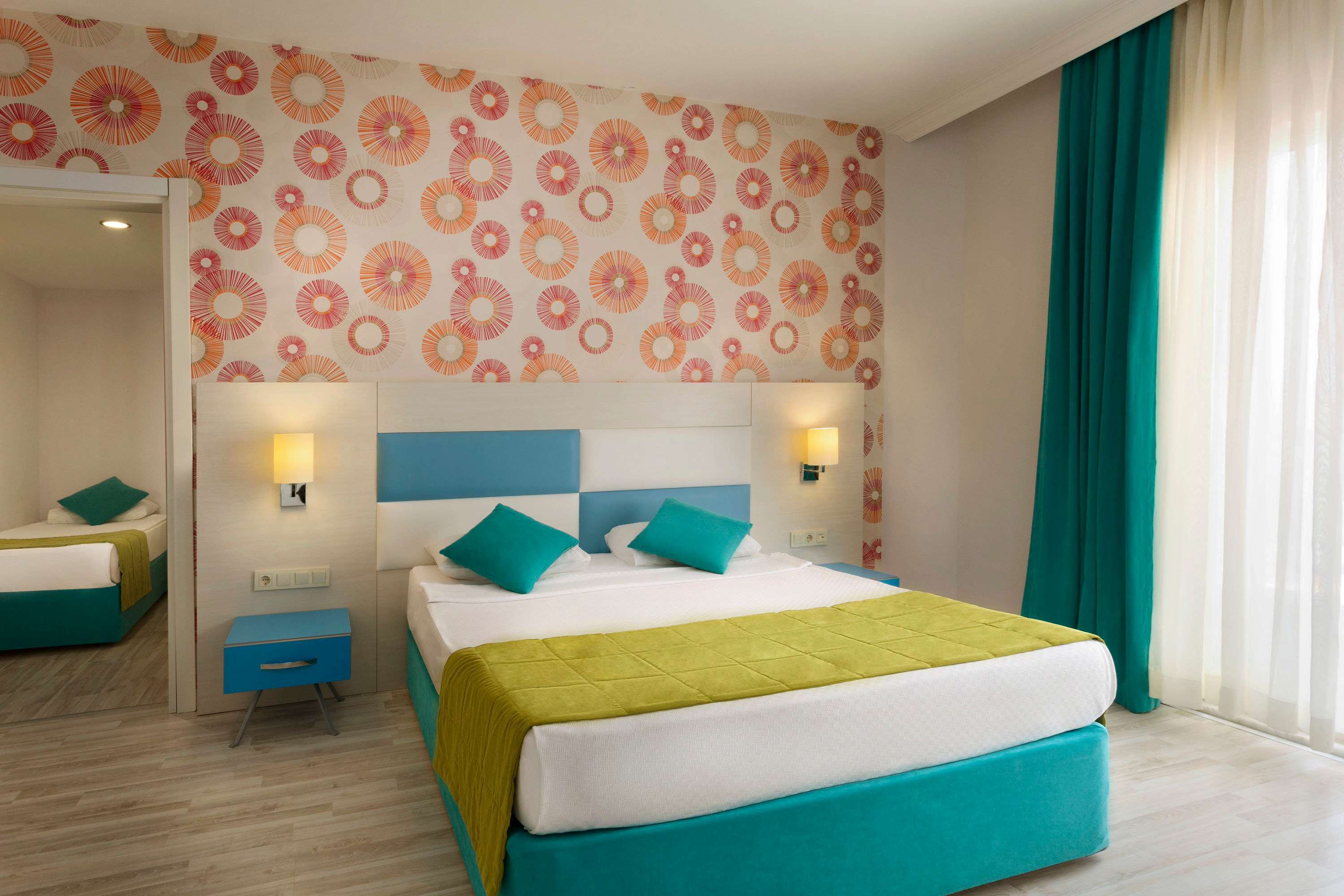 RAMADA RESORT BY WYNDHAM SIDE