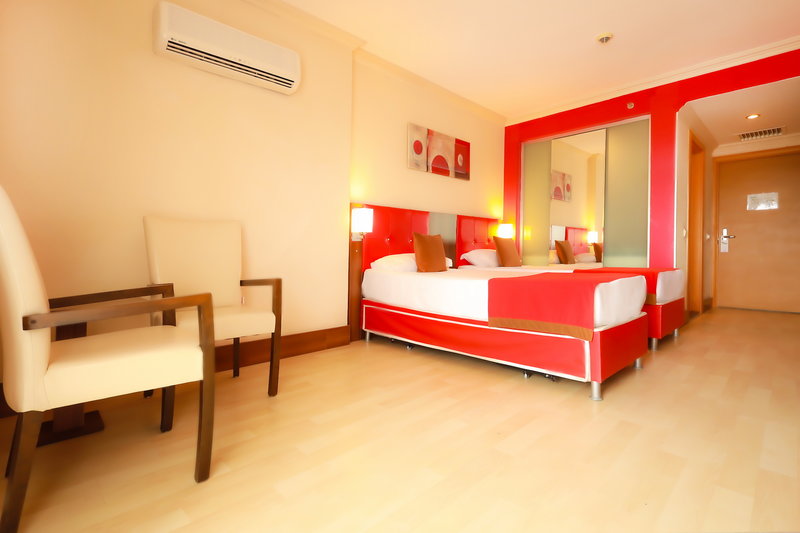 SIDE KUM HOTEL