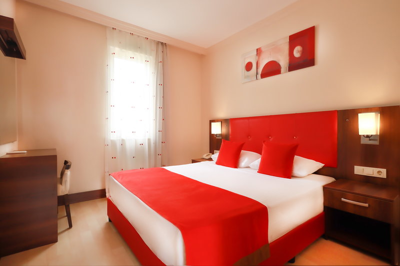 SIDE KUM HOTEL