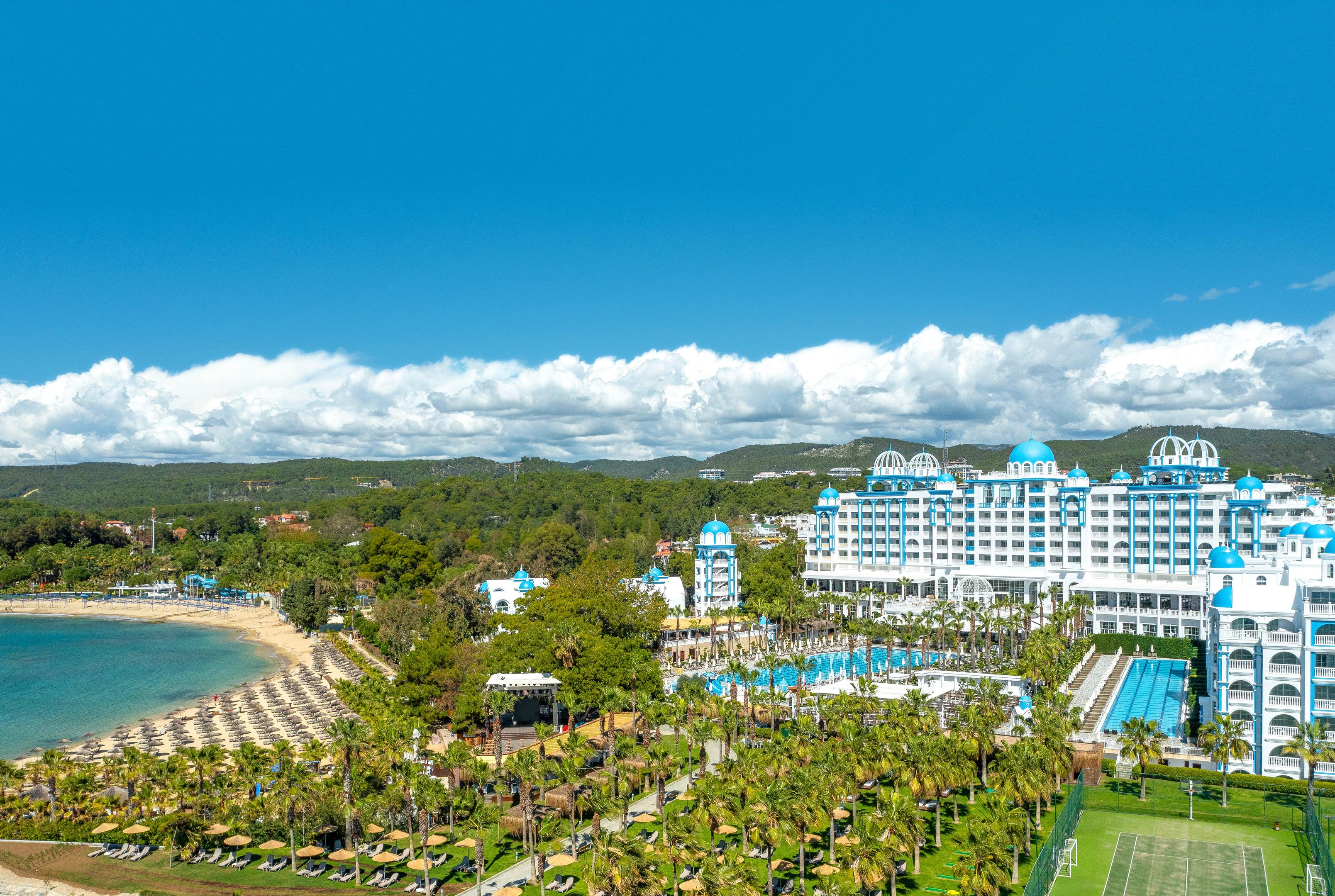 RUBI PLATINIUM SPA RESORT-SUITES