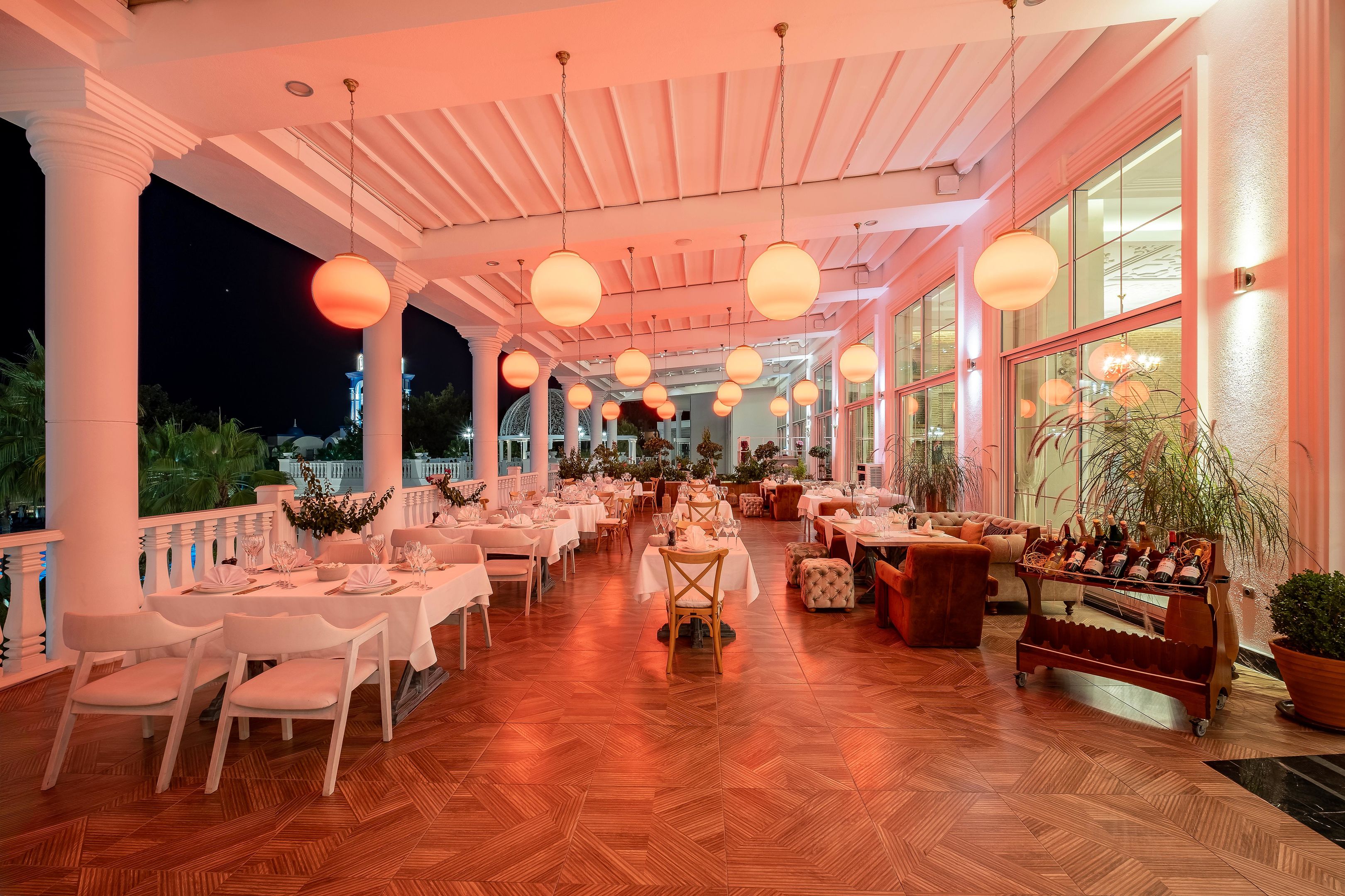 RUBI PLATINIUM SPA RESORT-SUITES