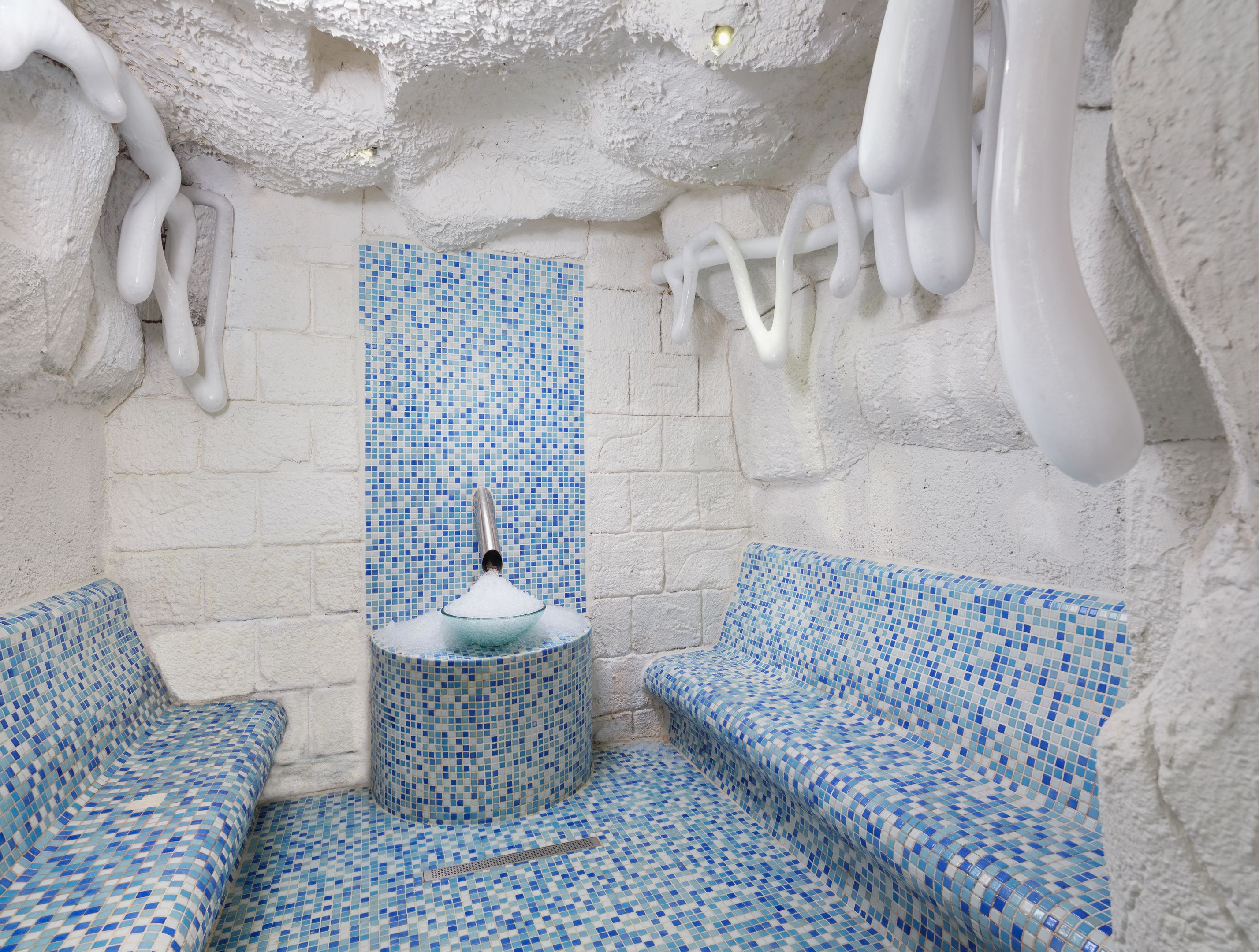 RUBI PLATINIUM SPA RESORT-SUITES